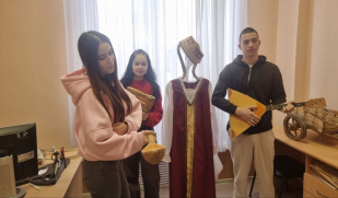 Студентам в Доме дружбы народов рассказали о коренных народах Самарской области