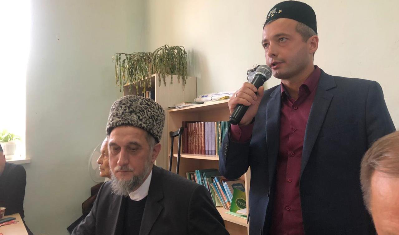 Герой России Дамир Юсупов встретился в Сызрани с прихожанами мечети «Азан» 