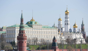 Госдума приняла закон о защите религиозных символов 