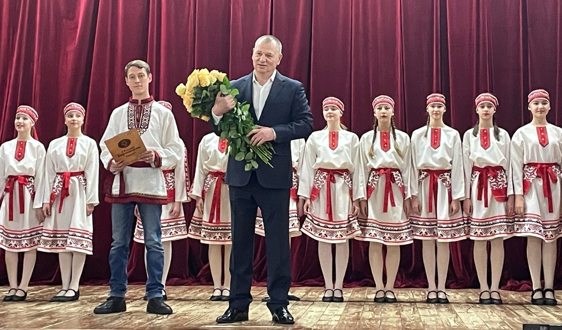 В Тольятти прошел концерт, приуроченный к Международному женскому дню В Тольятти прошел концерт, приуроченный к Международному женскому дню