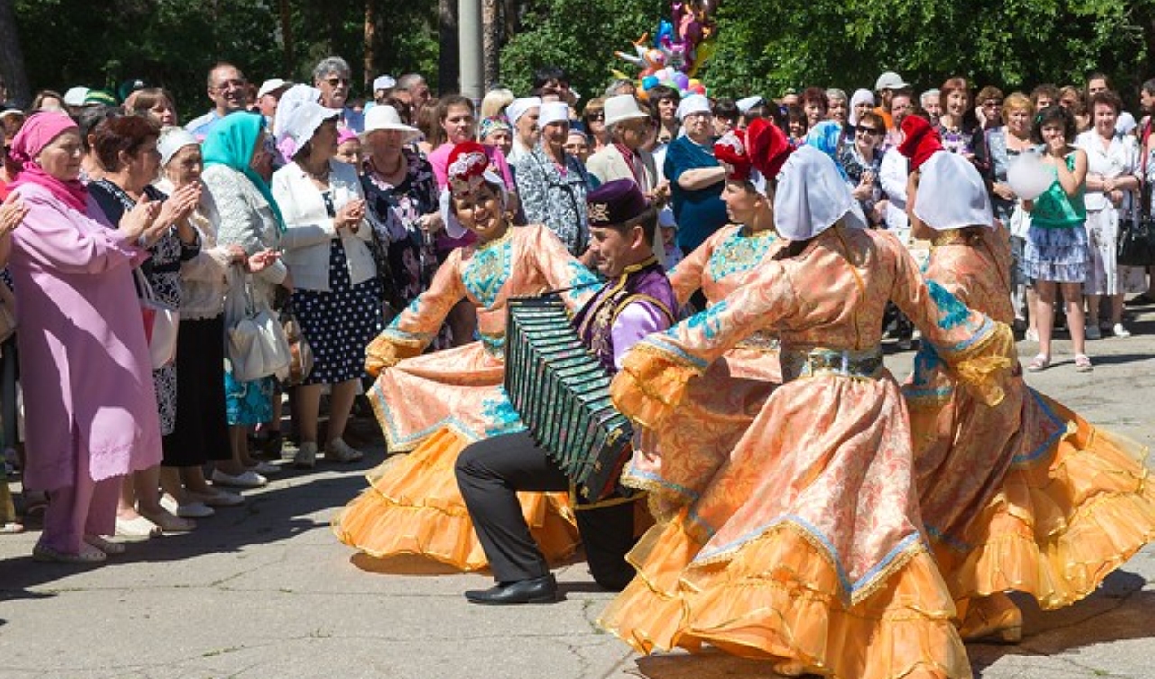 Сызрань приглашает на Сабантуй Сызрань приглашает на Сабантуй