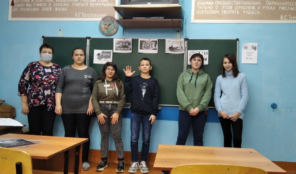 Конкурс, квест и каллиграфия – в Приволжском районе отметили день родного языка Конкурс, квест и каллиграфия – в Приволжском районе отметили день родного языка