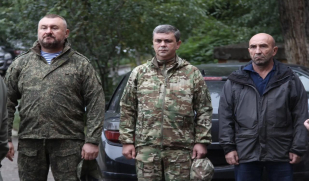 Казачий добровольческий отряд БАРС-15 «Ермак» пополнился новой командой добровольцев. Казачий добровольческий отряд БАРС-15 «Ермак» пополнился новой командой добровольцев.