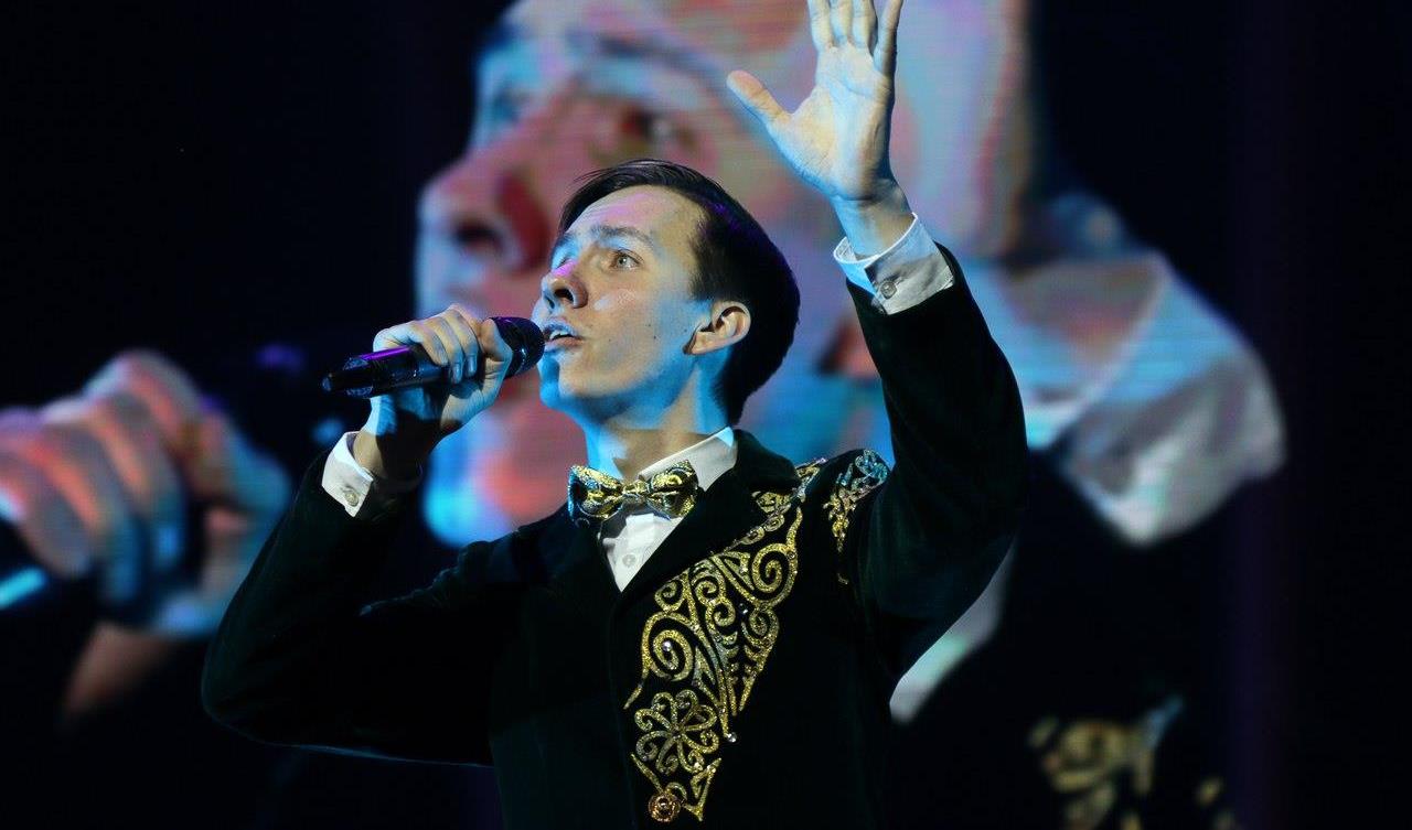 Самарец Максим Башаркин получил Приз зрительских симпатий на фестивале-конкурсе казахской песни «Алтын кyз-2017»