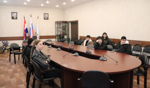 Иностранные студенты самарского колледжа познакомились с культурой народов региона и прослушали лекцию адаптационного курса