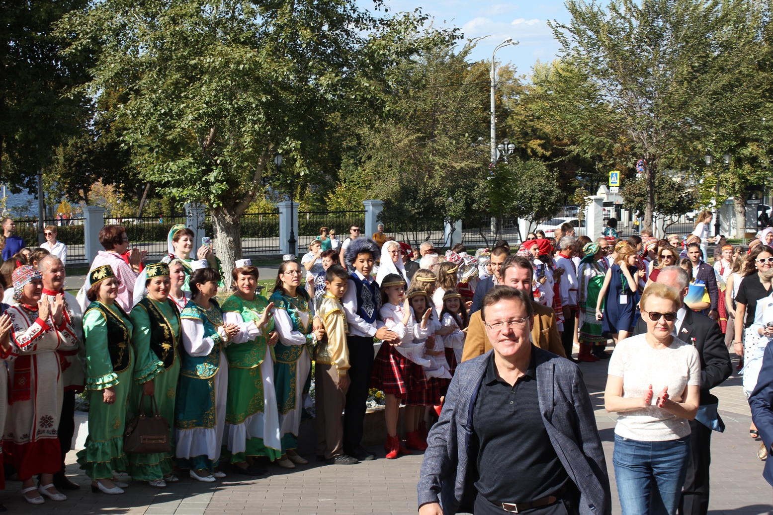 Какие народы в самарской области. День дружбы народов Самарской области. Дружба народов Самара. Дом дружбы народов Самарской области. Самара многонациональная.