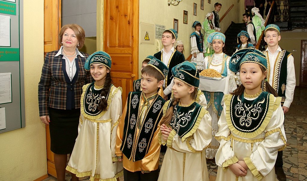 В Саратове пройдет Межрегиональная научно-практическая конференция школьников «Народы Поволжья: история, образование, культура» В Саратове пройдет Межрегиональная научно-практическая конференция школьников «Народы Поволжья: история, образование, культура»