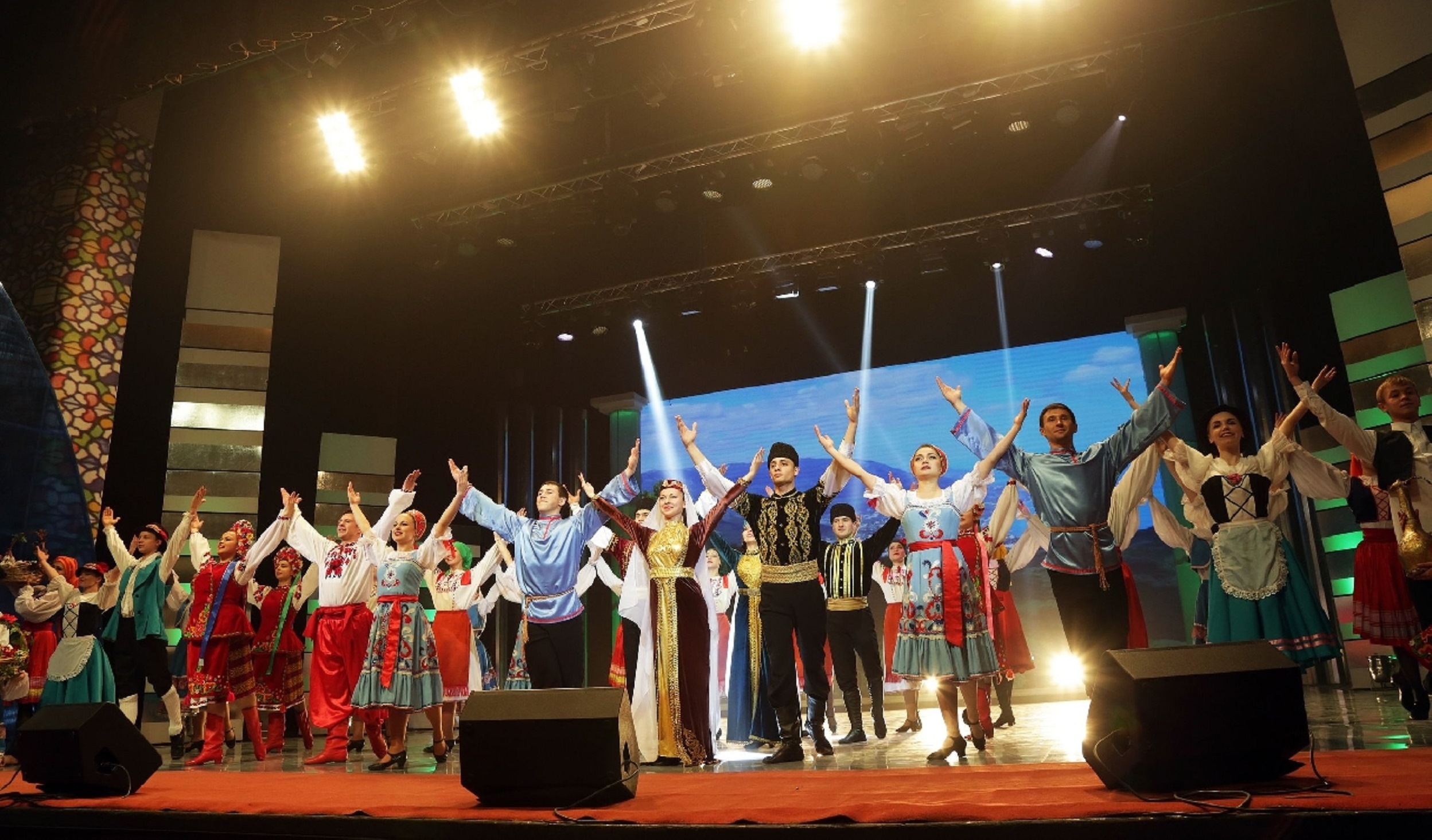 В Самаре пройдет межнациональный праздник "Народов Самары единая семья"