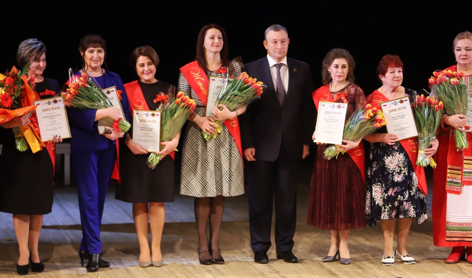 В Самаре назвали победительниц акции «Женщина года-2019» В Самаре назвали победительниц акции «Женщина года-2019»