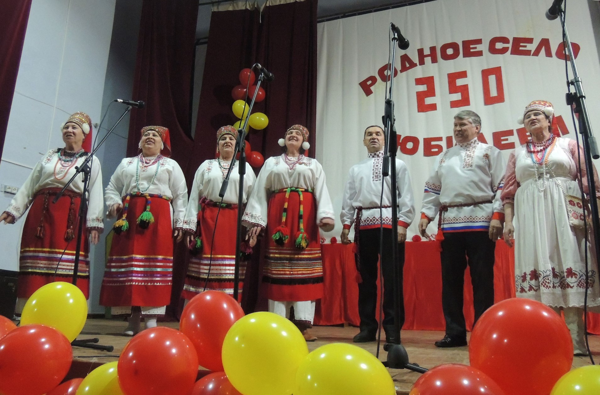 Село Новые Сосны отметило 250-летие под мордовские и русские песни