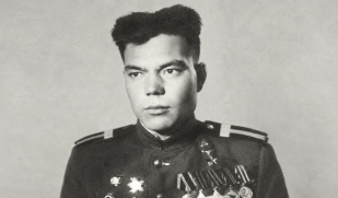 Герой, которого помнит родная земля: в чувашском селе Эштебенькино почтили подвиг Георгия Дюдюкина Герой, которого помнит родная земля: в чувашском селе Эштебенькино почтили подвиг Георгия Дюдюкина