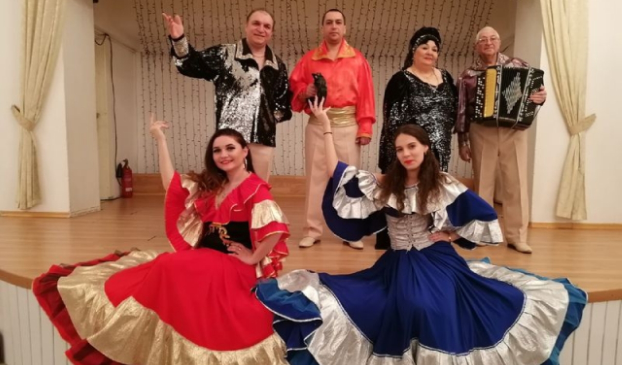 Цыганский  коллектив «Гиля Ромэн» из Сызрани завоевал Гран-При на международном конкурсе-фестивале