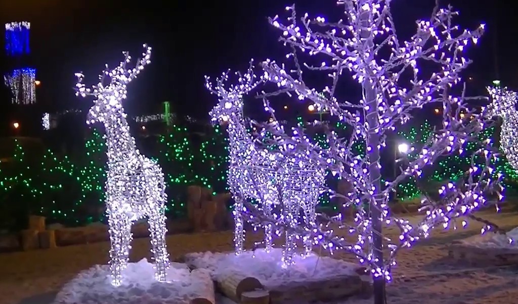 Новогодние праздники на площади Куйбышева