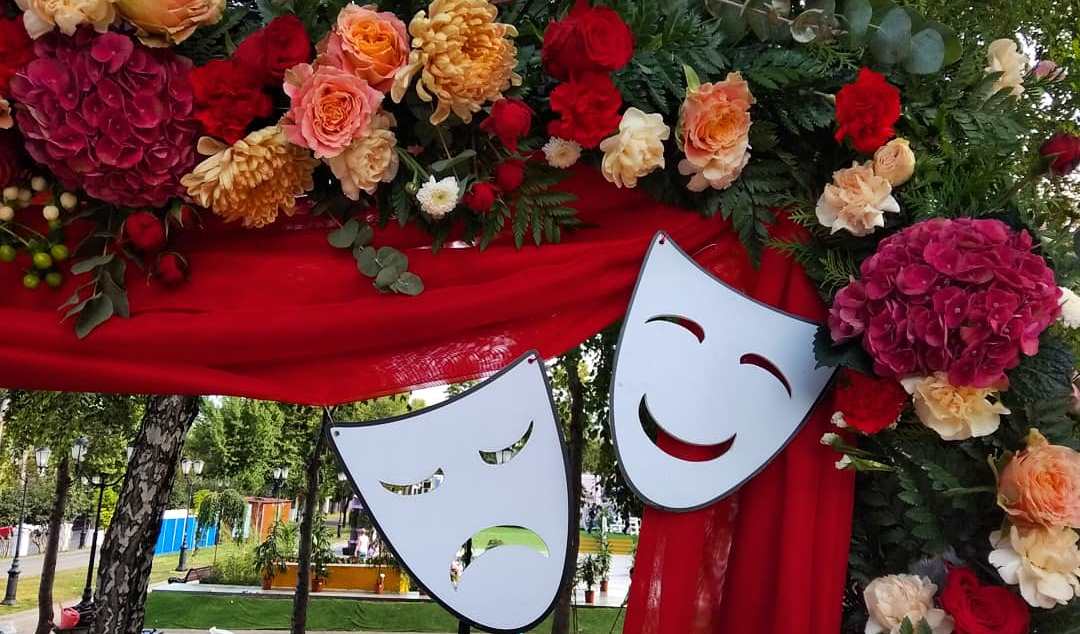 Более 50 тысяч человек посетили Фестиваль цветов в Самаре Более 50 тысяч человек посетили Фестиваль цветов в Самаре