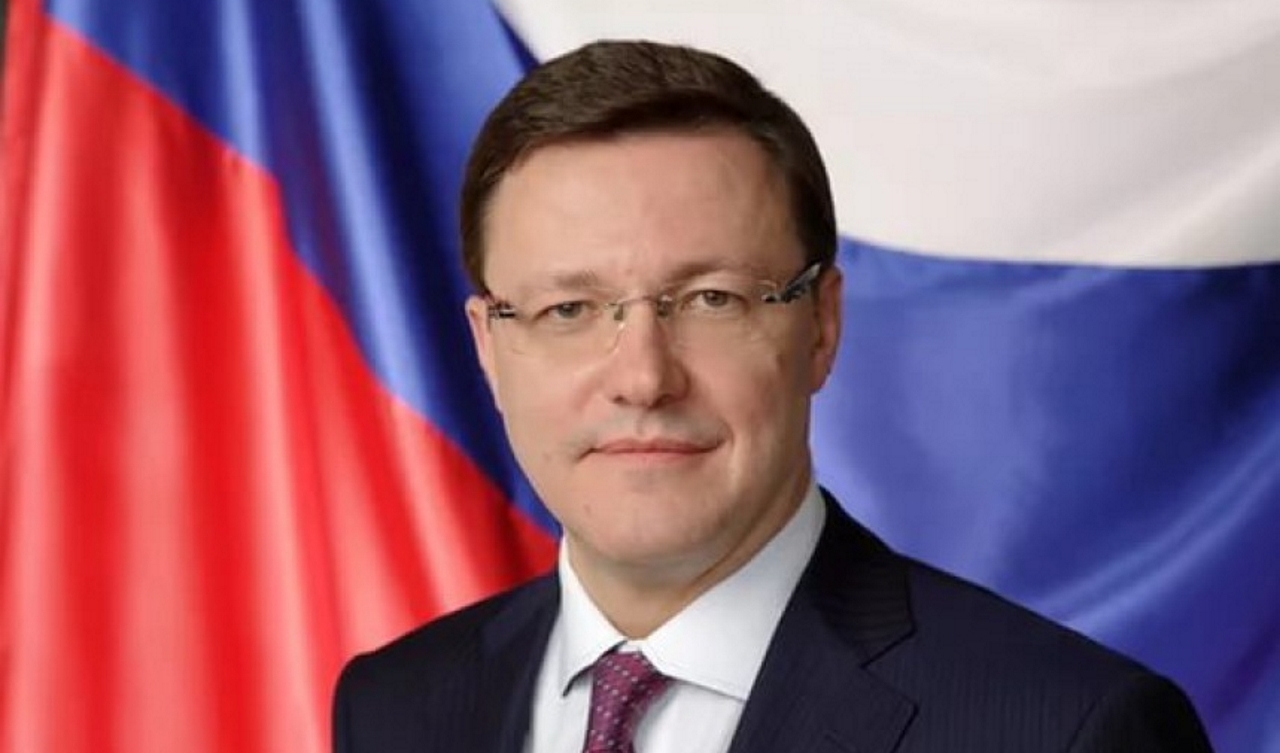 Поздравление Губернатора Самарской области Д.И.Азарова с Днём России Поздравление Губернатора Самарской области Д.И.Азарова с Днём России