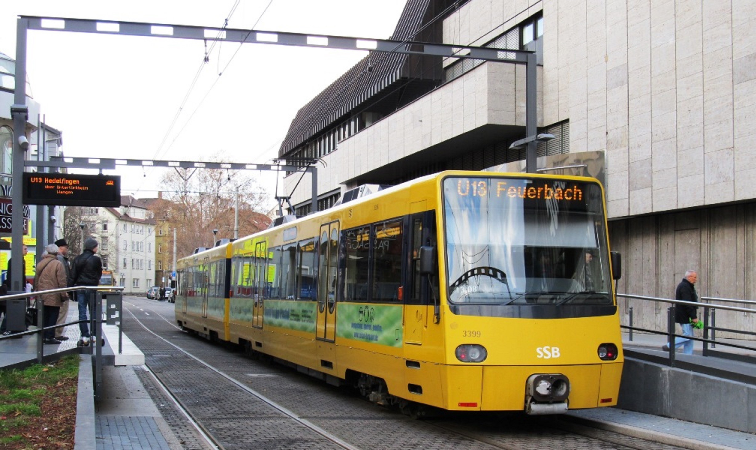 В Германии начал курсировать трамвай, который назвали в честь столицы 63 региона