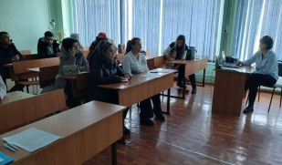 Видеоуроки, которые помогают понимать друг друга: в Тольятти прошла встреча с родителями иностранных школьников Видеоуроки, которые помогают понимать друг друга: в Тольятти прошла встреча с родителями иностранных школьников