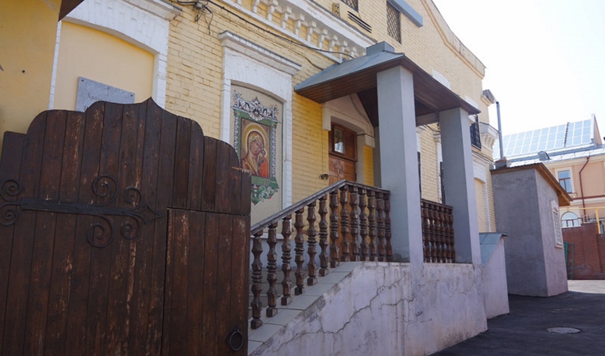 «Культурное наследие»: при храме Самарской Старообрядческой общины проходят курсы по реставрации икон
