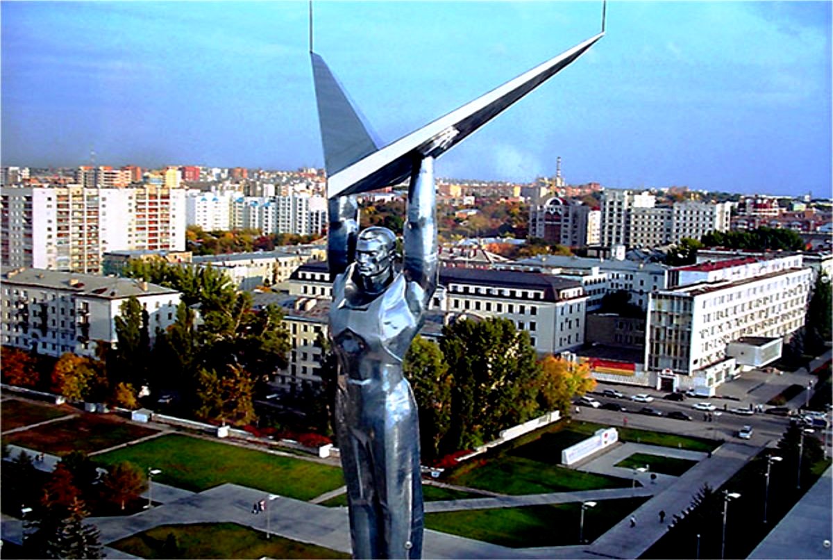 Ученые подтвердили наличие оснований для присвоения городу Самаре почётного звания Российской Федерации «Город трудовой доблести» Ученые подтвердили наличие оснований для присвоения городу Самаре почётного звания Российской Федерации «Город трудовой доблести»