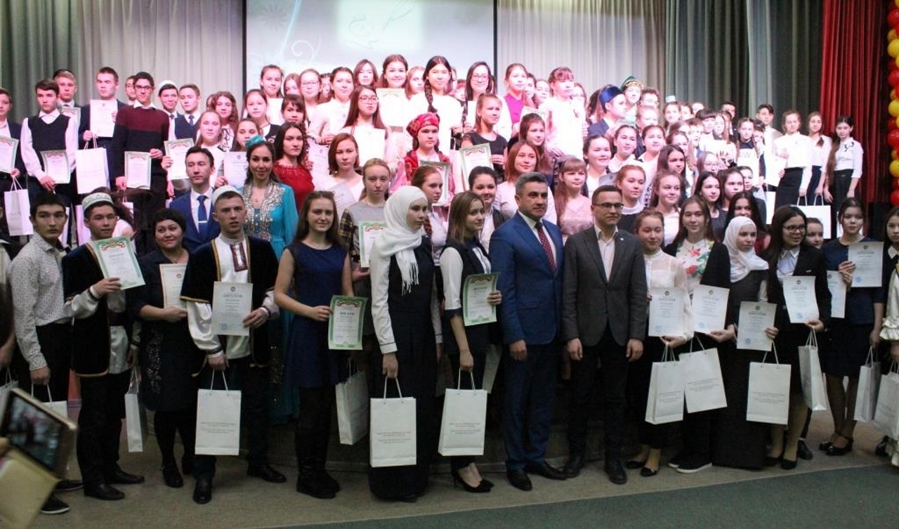 Школьники из Самарской области показали блестящие знания татарского языка