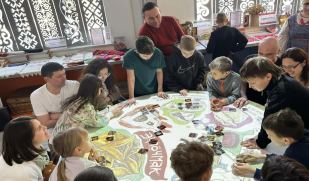 «Самару знай!»: самарские семьи погрузились в традиции народов Поволжья «Самару знай!»: самарские семьи погрузились в традиции народов Поволжья