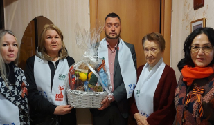 Дом дружбы народов Самарской области вновь присоединяется к Всероссийской акции «В гости к ветерану» Дом дружбы народов Самарской области вновь присоединяется к Всероссийской акции «В гости к ветерану»