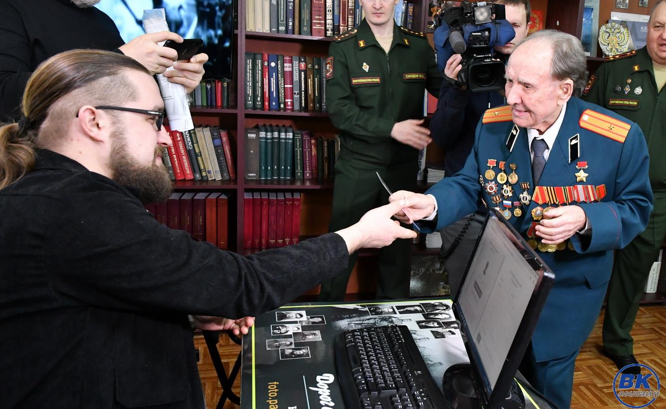 «Сохраним родные лица Победы»: в Самаре открылся пункт оцифровки писем и фотографий участников Великой Отечественной войны «Сохраним родные лица Победы»: в Самаре открылся пункт оцифровки писем и фотографий участников Великой Отечественной войны