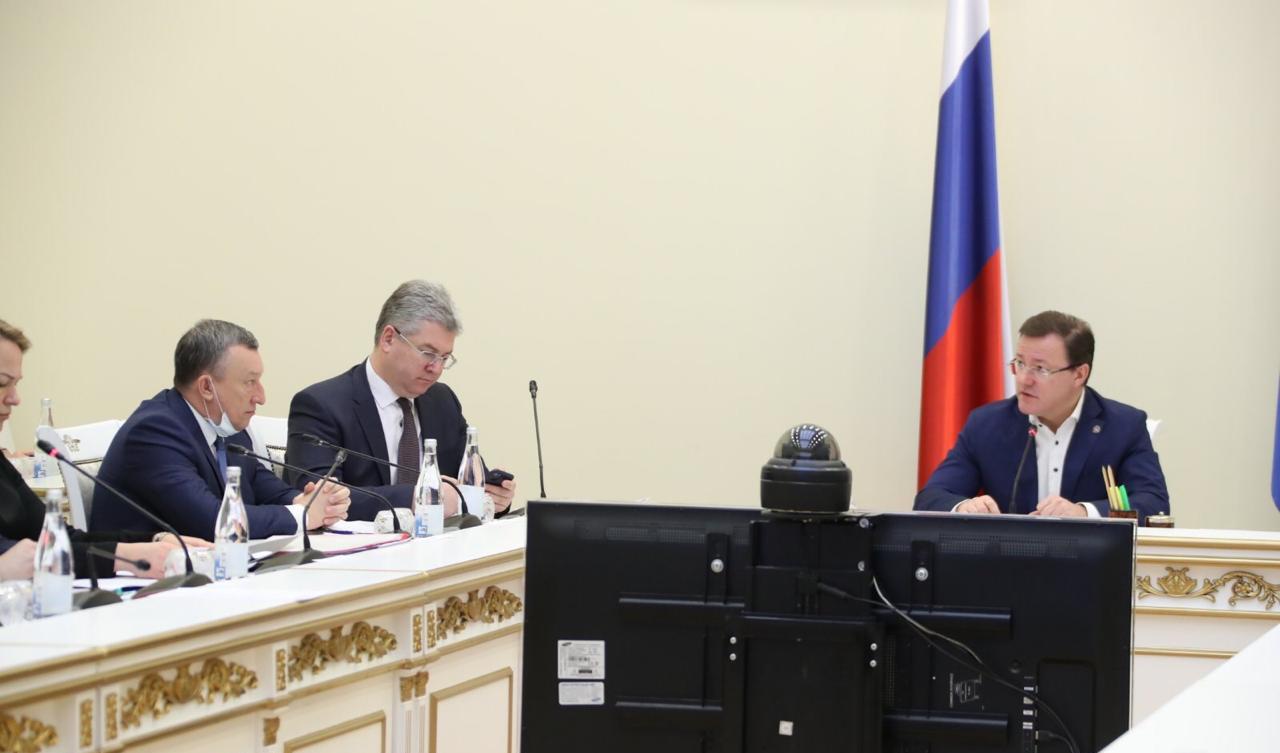 Губернатор Самарской области Дмитрий Азаров обратился к жителям Самарской области Губернатор Самарской области Дмитрий Азаров обратился к жителям Самарской области