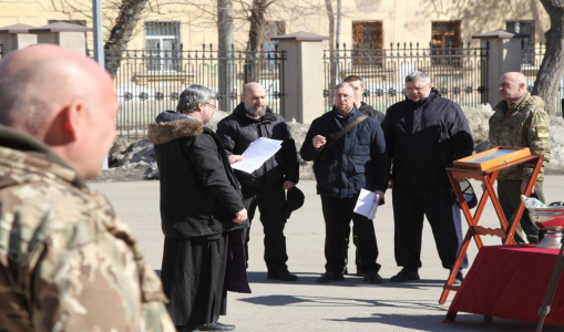 Волжское войсковое казачье общество отправило очередную команду казаков-добровольцев в зону СВО Волжское войсковое казачье общество отправило очередную команду казаков-добровольцев в зону СВО